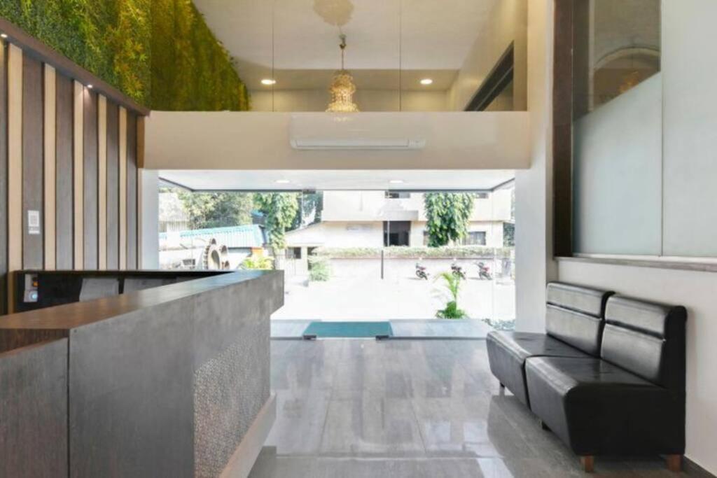 Staycation Holiday Nova Bombaim Exterior foto