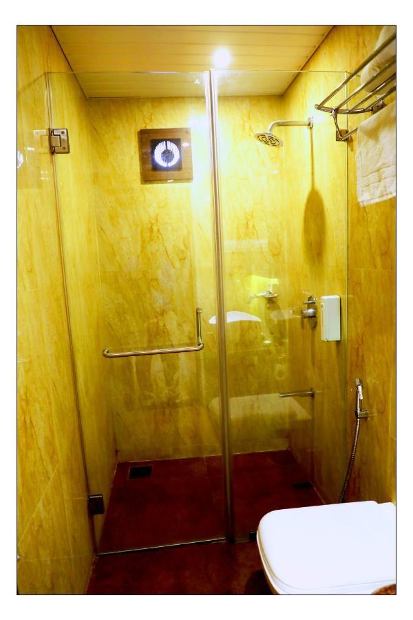 Staycation Holiday Nova Bombaim Exterior foto